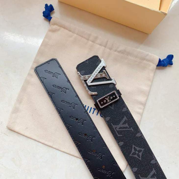 Picture of Louis Vuitton Belts _SKUfw242729872fw